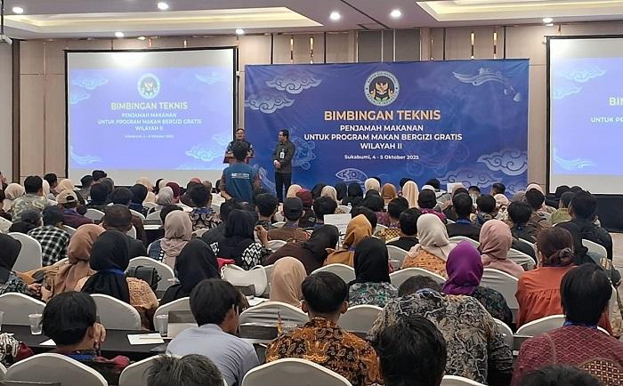 Kasus Gangguan Pencernaan di Jawa Barat, BGN Latih 1.800 Penjamah Makanan Program MBG