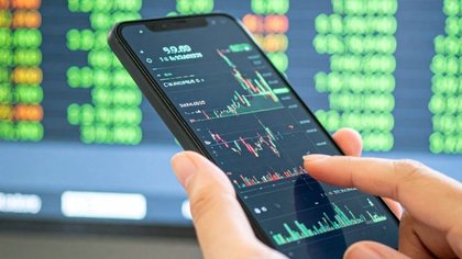 Stock Market opens weak; Nifty slips 0.6% amid global uncertainty