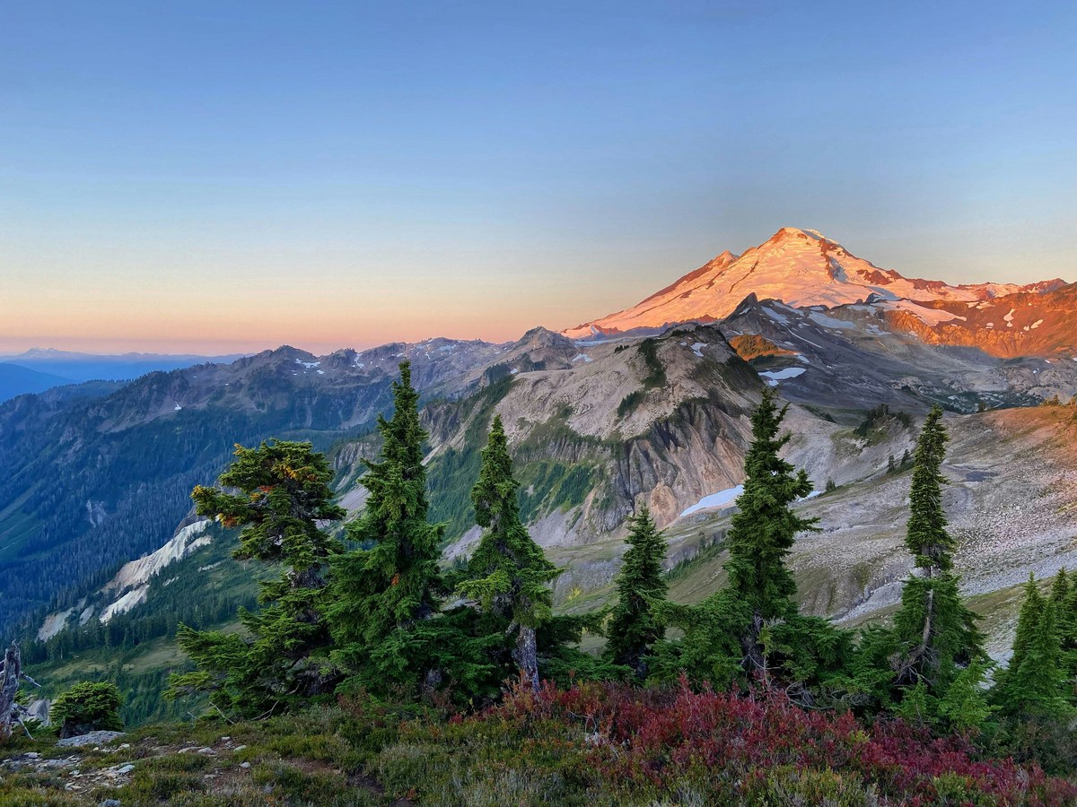 The Best Views of the Cascade Mountains in 7 Gorgeous Photos