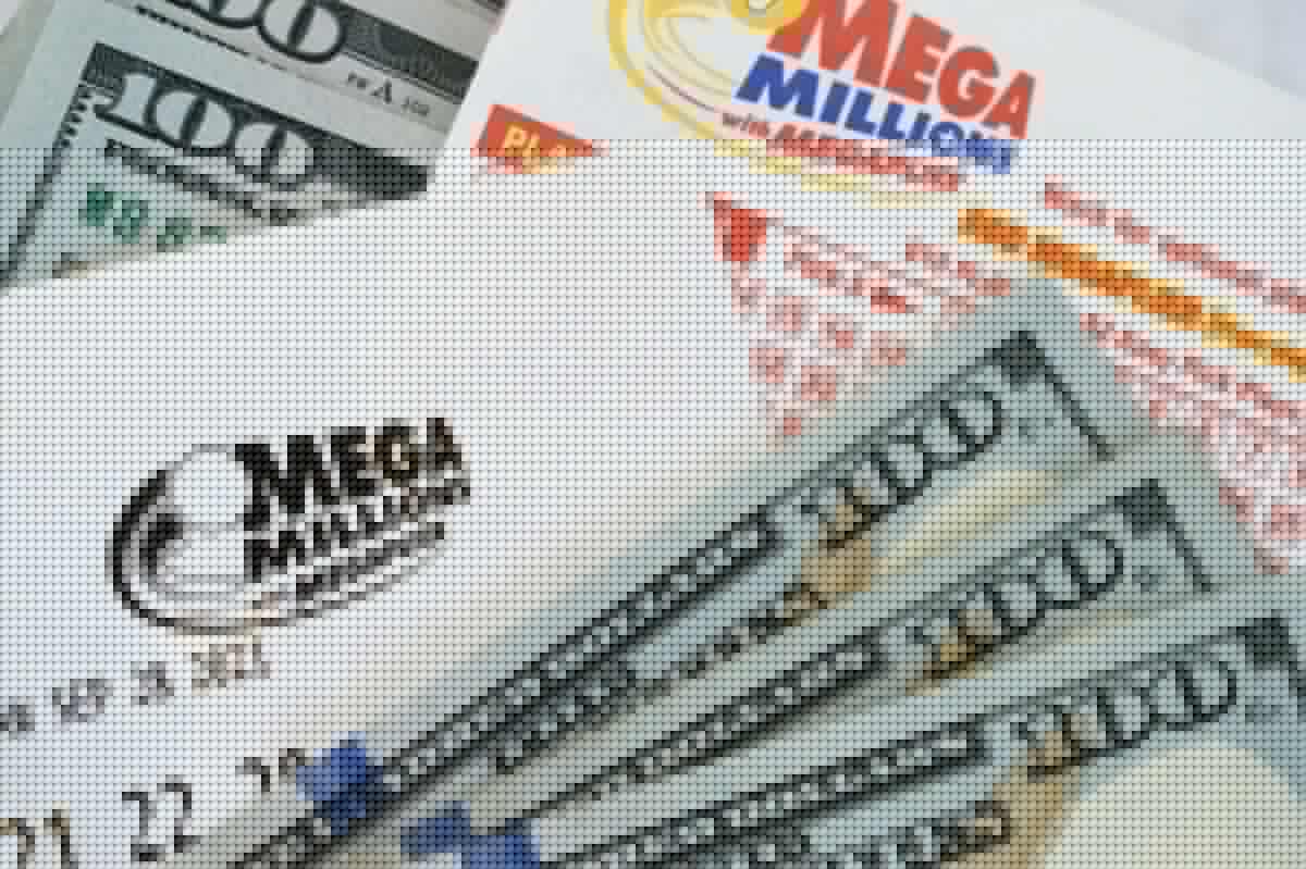 Mega Millions ticket holder wins $800M jackpot