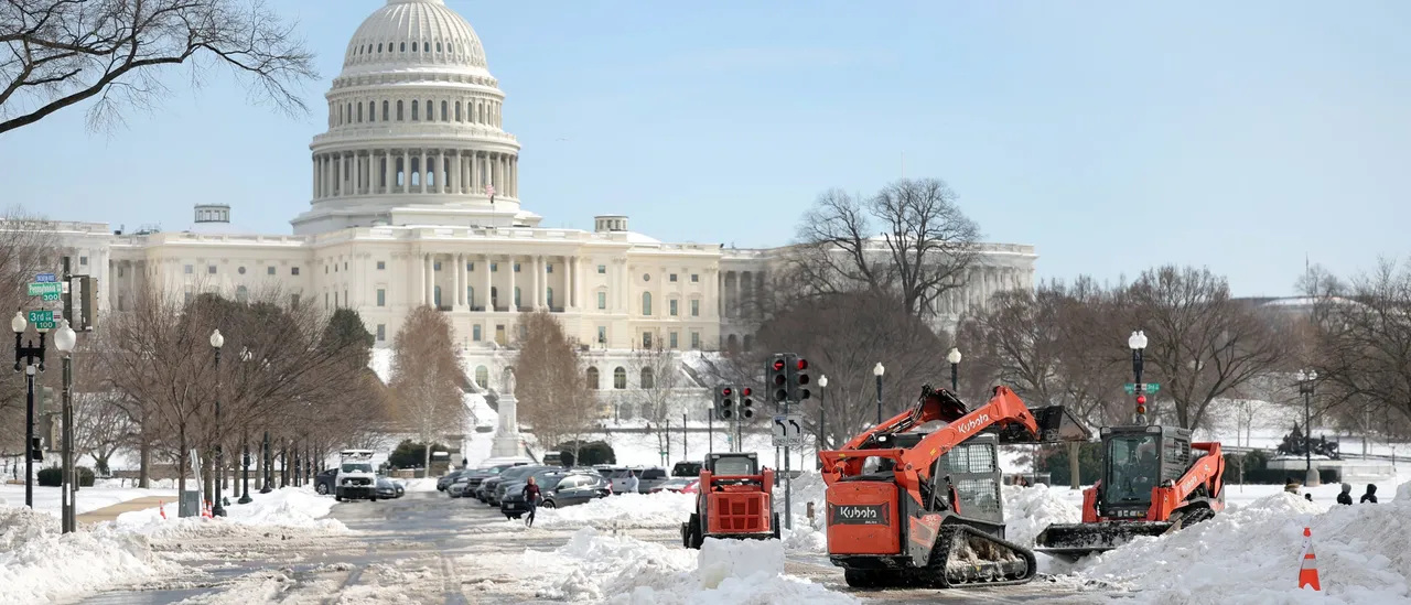 DC Residents Allegedly Ignored And Abandoned After Snowstorm