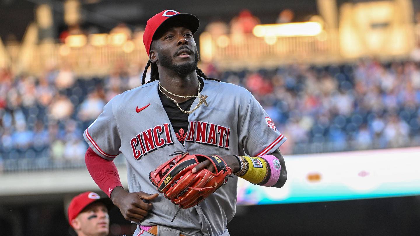 Reds' Offense Looks Lifeless in 7-2 Loss, Swept by Nationals