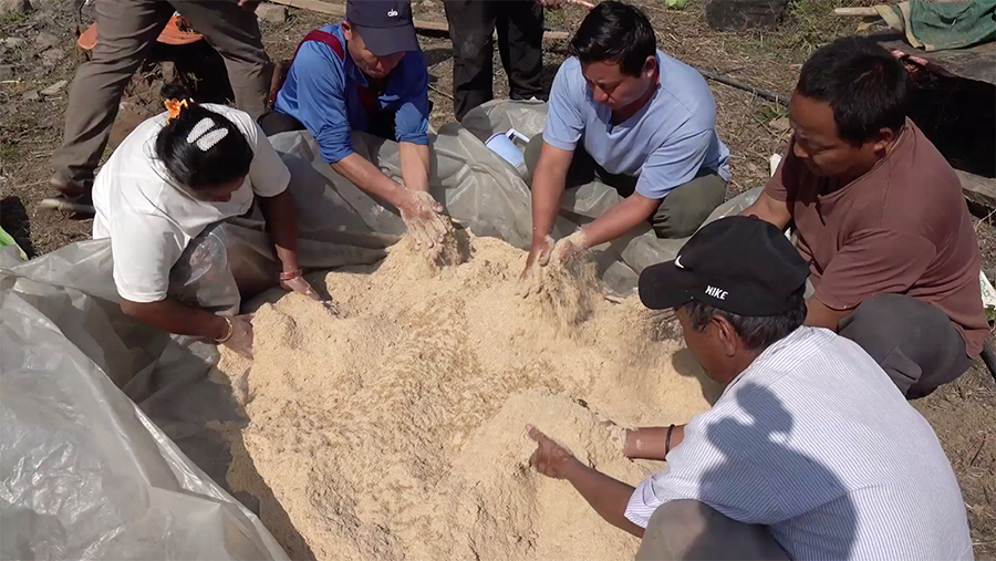 Farmers learn to produce organic manure and fertiliser to cut costs and boost soil health