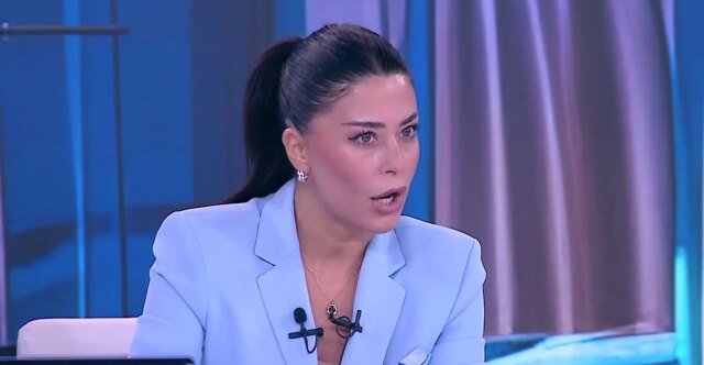 Λατινοπούλου: Για 45 λεπτά δεχόμουν χυδαία επίθεση από τους γύφτους στην Τήνο, η μητέρα μου τρομοκρατήθηκε