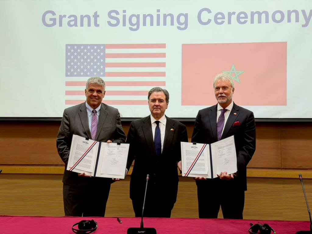 Les USA font un premier grand investissement structurant dans l’hydrogène vert à Laâyoune via l’USTDA