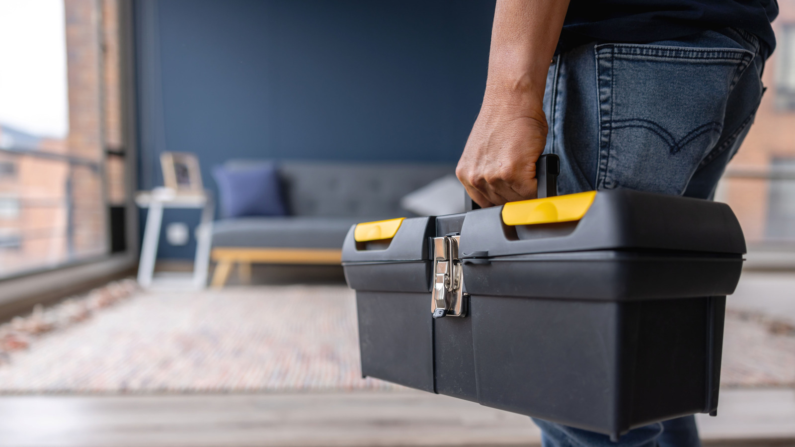 Tractor Supply Tool Boxes: How Much Do They Cost & What Sizes Are Available