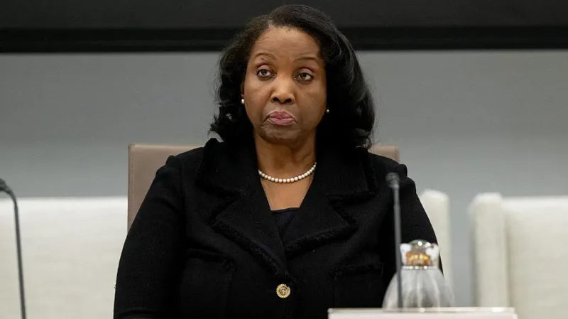 Supreme Court lets Lisa Cook stay at Federal Reserve for now