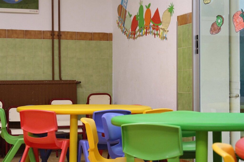 Ortí proposa una reducció addicional del nombre d’alumnes a les aules infantils, però els sindicats la veuen poc ambiciosa