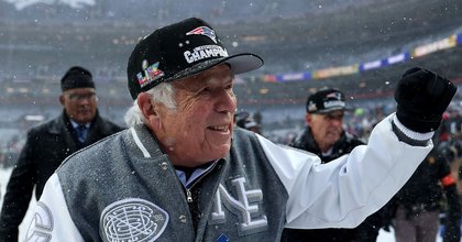 Robert Kraft responds to Kendall Jenner after Patriots backing and Tom Brady call