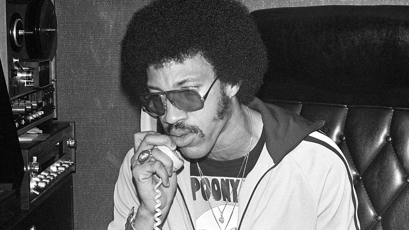 Lionel Richie – Truly Reviewed: Pop soul icon’s remarkable journey in his own words