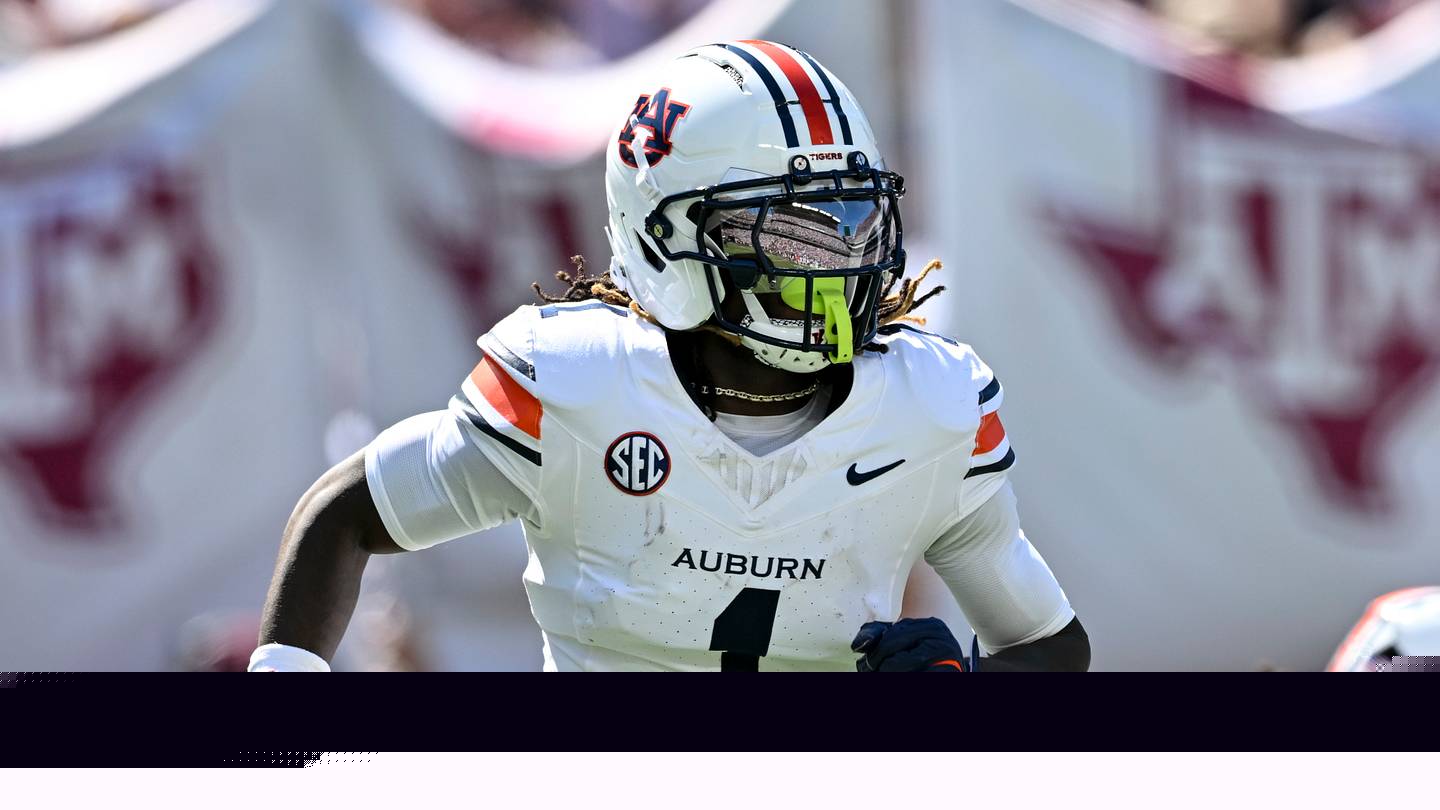 Why Champ Anthony is Raving About New Safeties Coach Tim Banks