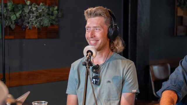 Olympisch kampioen Jorrit Bergsma zeilde vroeger met olympisch kampioen Marit Bouwmeester: 'Mijn jeugd uit schaatsen en zeilen'
