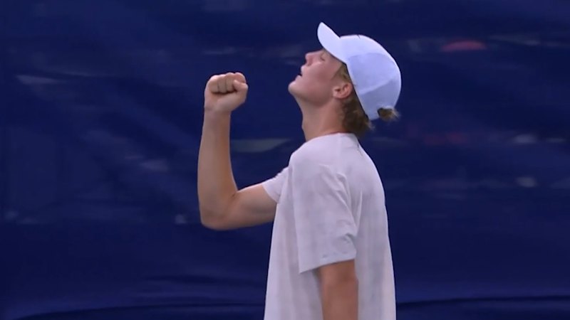 Hewitt wins first ATP match