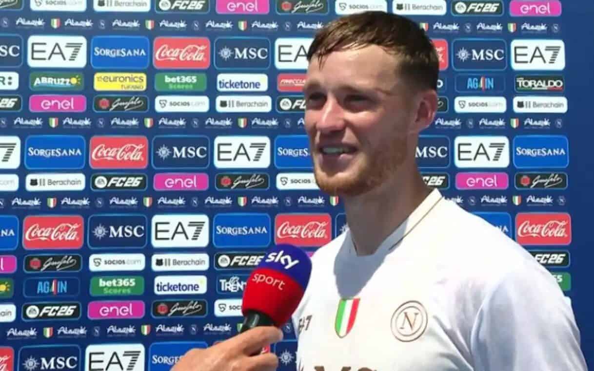 Beukema: “Napoli è follia, qui tutto è più grande – De Bruyne ti spinge a dare di più”