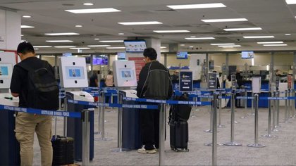 Airports again call for departure tax funds to ‘modernise’ border