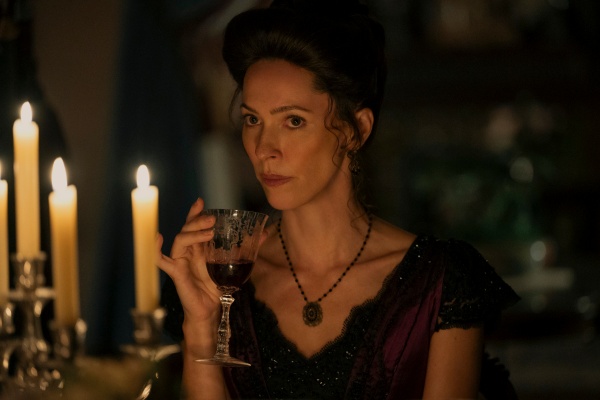 Monster: Season Four; Netflix Reveals Premiere Date and Teaser for The Lizzie Borden Story