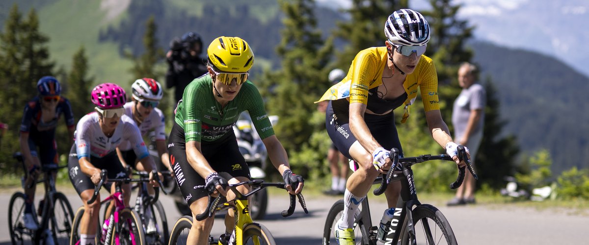 "J'ai perdu tout respect pour elles à cause de ça" : polémique sur le Tour de France Femmes, l'ancienne maillot jaune Kasia Niewiadoma accuse une coureuse française de l'avoir bloquée