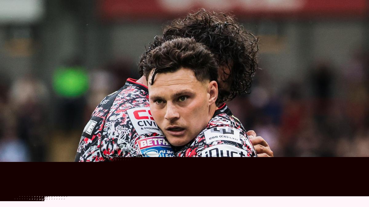 Leigh keep rolling with win over rivals Warrington