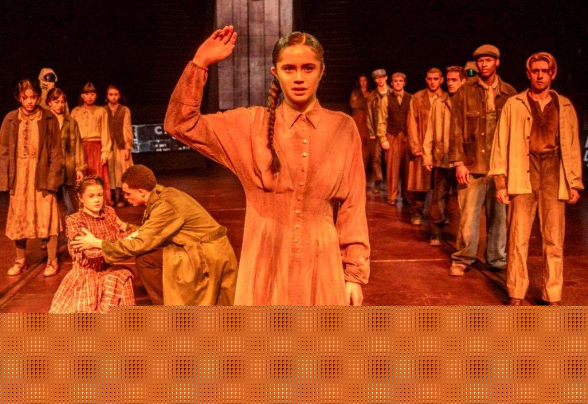 The Hunger Games: On Stage is the epic theatre experience taking London by storm - and tickets have just got up to a tenner cheaper
