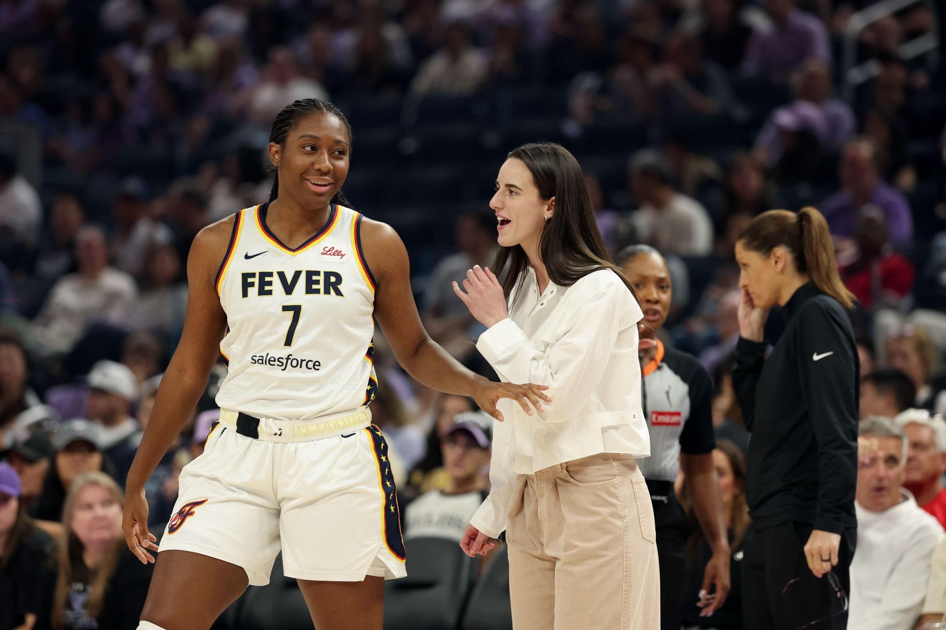 Aliyah Boston Drops Two-Word Reaction as Caitlin Clark Enters Her Broadcaster Era