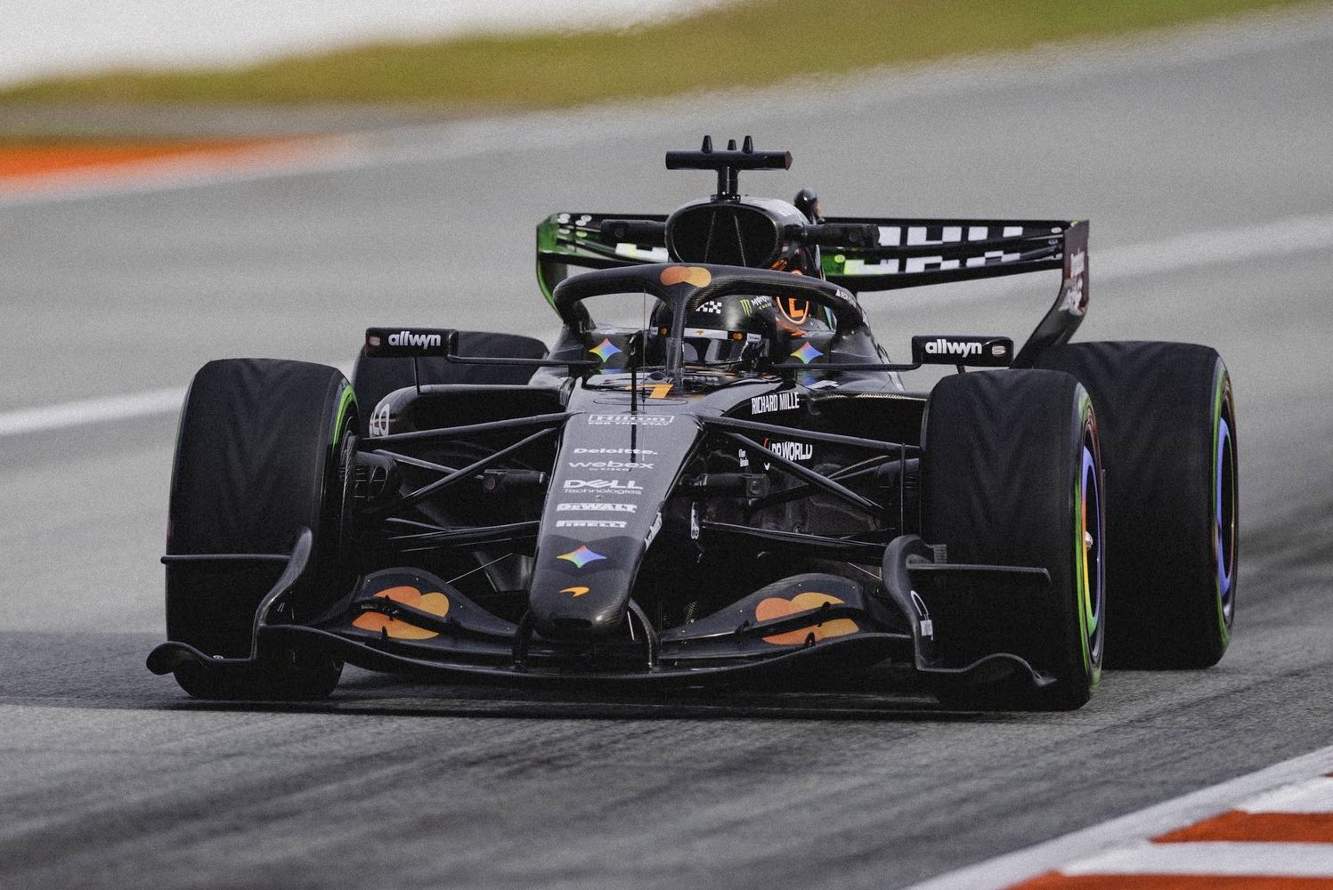 ‘It still looks crazy’: Norris reacts to running No.1 on his McLaren