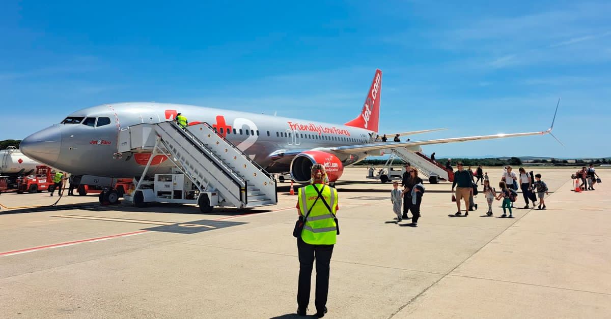 Jet2, la aerolínea que busca consolidar el mercado turístico británico