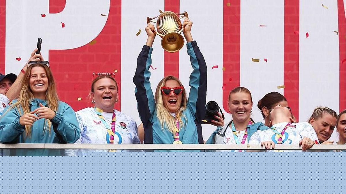 'Everyone's daughters have driven us' - England celebrate World Cup glory