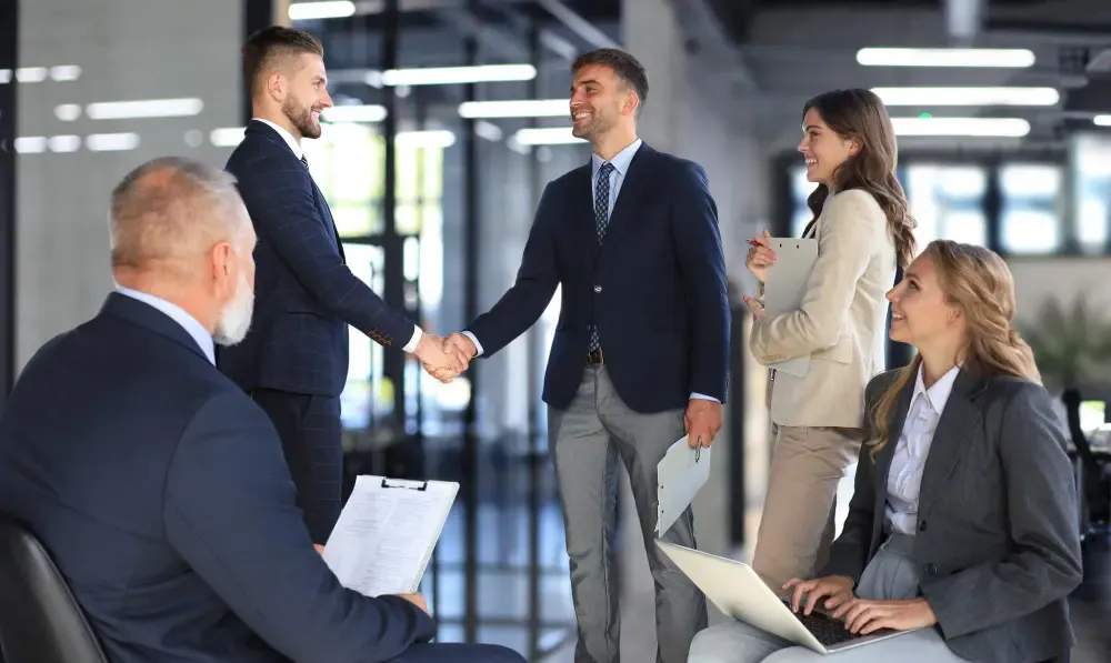 Doing Business in Canada: Affordable Tax, Accounting and Corporate Compliance Guide for Foreign Companies