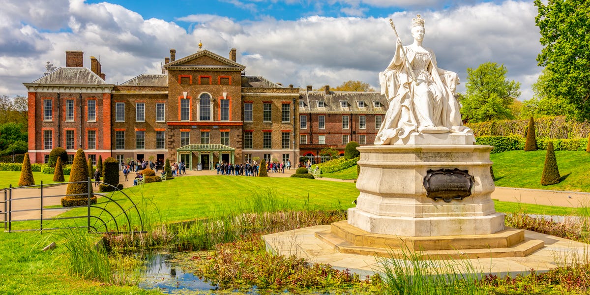 The Royal Palaces Around the World That Are Open to Visitors