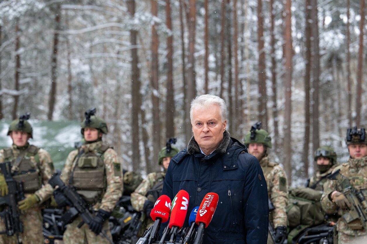 Nausėda neigia kalbas dėl baltarusiškų trąšų tranzito per Lietuvą