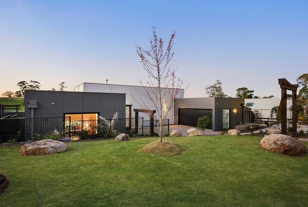 Block Daylesford home sells