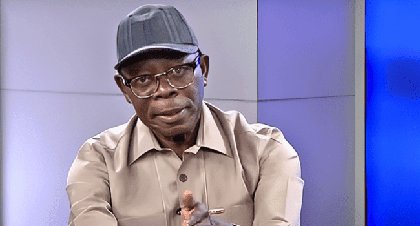 Oshiomhole Slams Banks for Exploiting Workers with Contract Jobs
