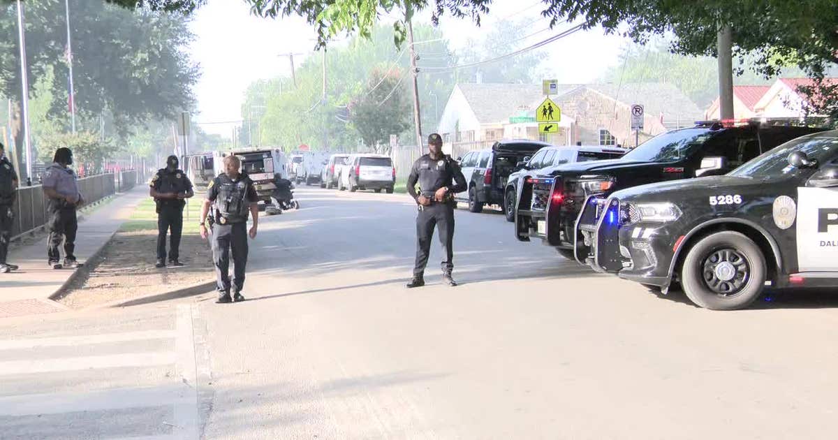 Dallas SWAT standoff ends with suspect dead inside burned home