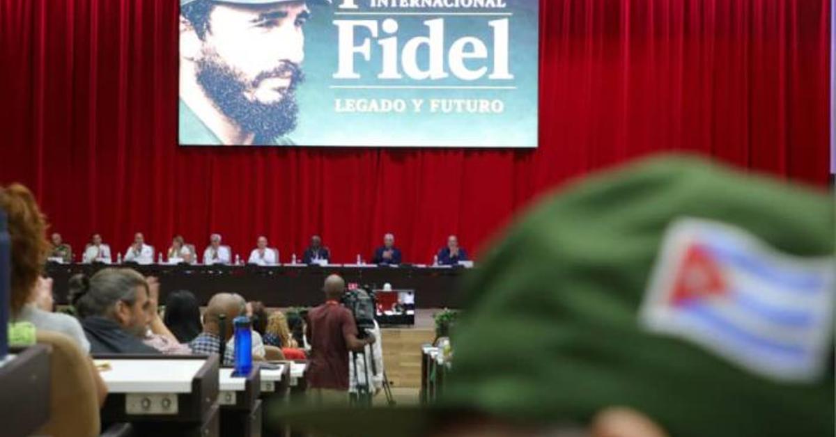 Díaz-Canel vincula “el cerco económico” y la “guerra psicológica” de EE UU con el centenario de Fidel Castro