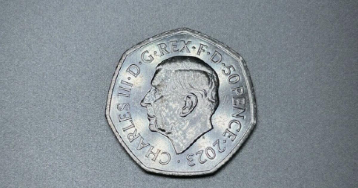 This rare uncrowned King Charles’ III 50p coin has been listed for over £1,000