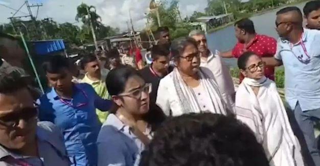 Mamata faces protests and ‘chor’ slogans as Suvendu claims rising public anger