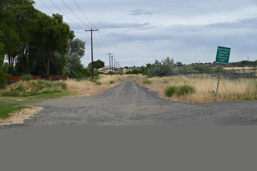 Hermiston LID hearing on pause