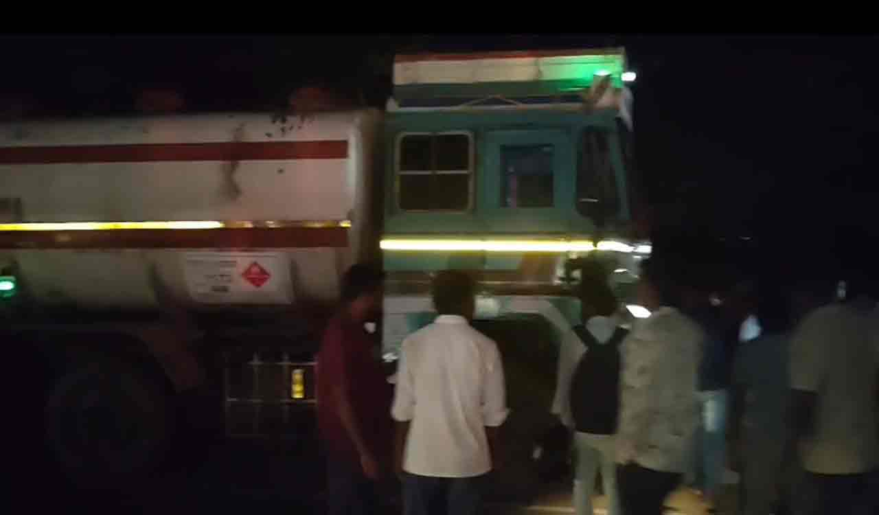 Seven died in two separate accidents in Sangareddy district