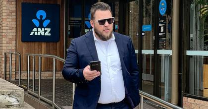 'Force was justified': Magistrate clears officer who threw teen into trolleys during mall fight