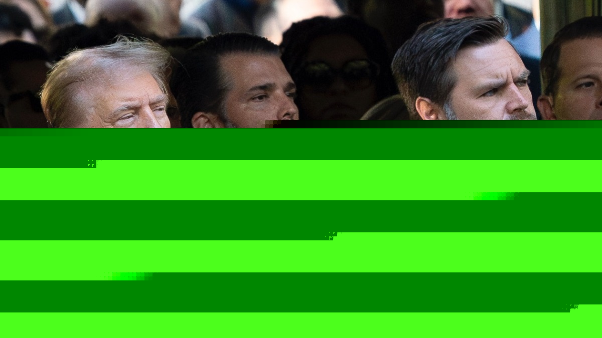 Trump has publicly kept 2028 race open. But he just reportedly told donors privately to back Vance: ‘At the end of the day, we need to elect JD’