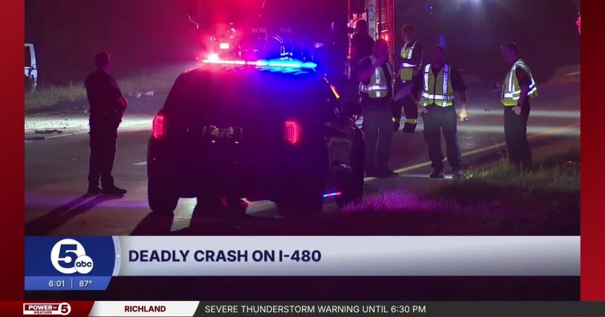 Investigation underway for deadly crash on I-480
