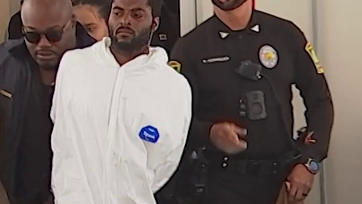 Man arrested in FMU attack tried to sexually batter detective during transport: Cops
