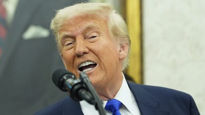 Donald Trump elogia a New England Patriots antes del Super Bowl LX