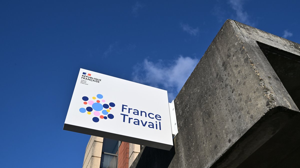 Chômage : le nombre de demandeurs d’emploi augmente de 6,8 % sur un an, selon le ministère du Travail