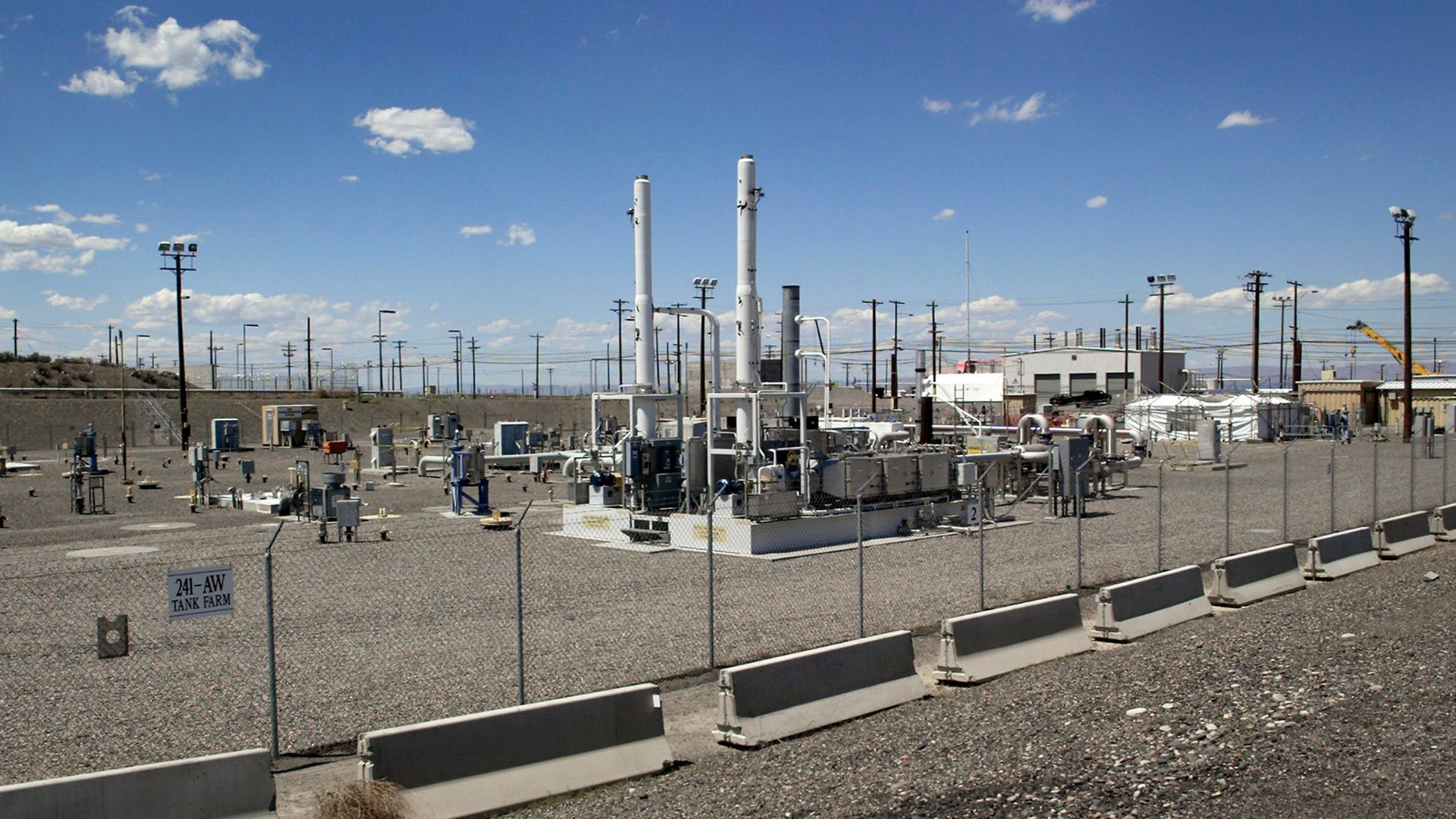 Bombs to brilliance: US to turn nuclear waste into glass at polluted Hanford site