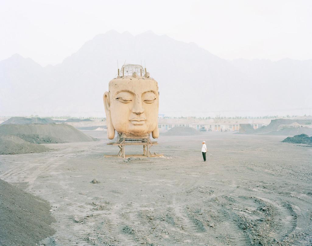 Comment on Le Bar de l’Œil – Olivier Faliez is looking for a Kechun Zhang’s photo by PHILIPPE GILLOTTE