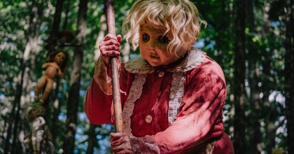 Seann William Scott Stars in Unsettling Horror Movie Dolly Trailer