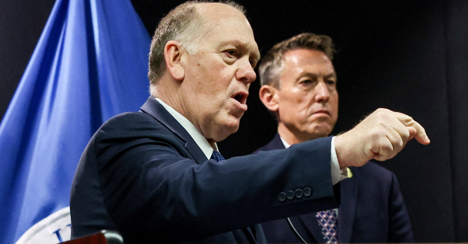 ‘Not Surrendering’: Homan Blasted After Vowing to Stay in MN ‘Until the Problem Is Gone’
