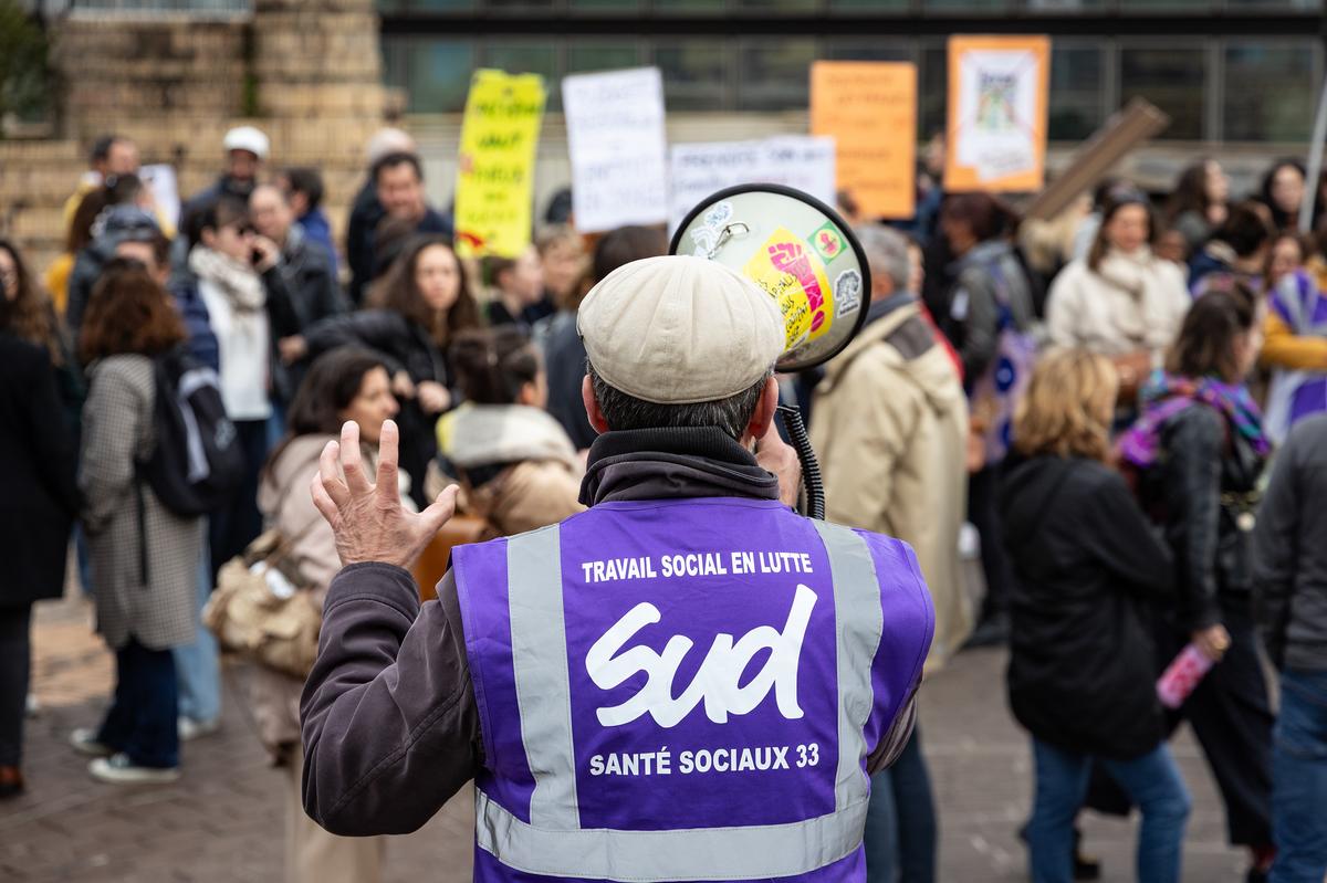 Mobilisation du 2 octobre : trafic SNCF « peu perturbé », 10 % des enseignants en grève, manifestations… À quoi s’attendre jeudi ?