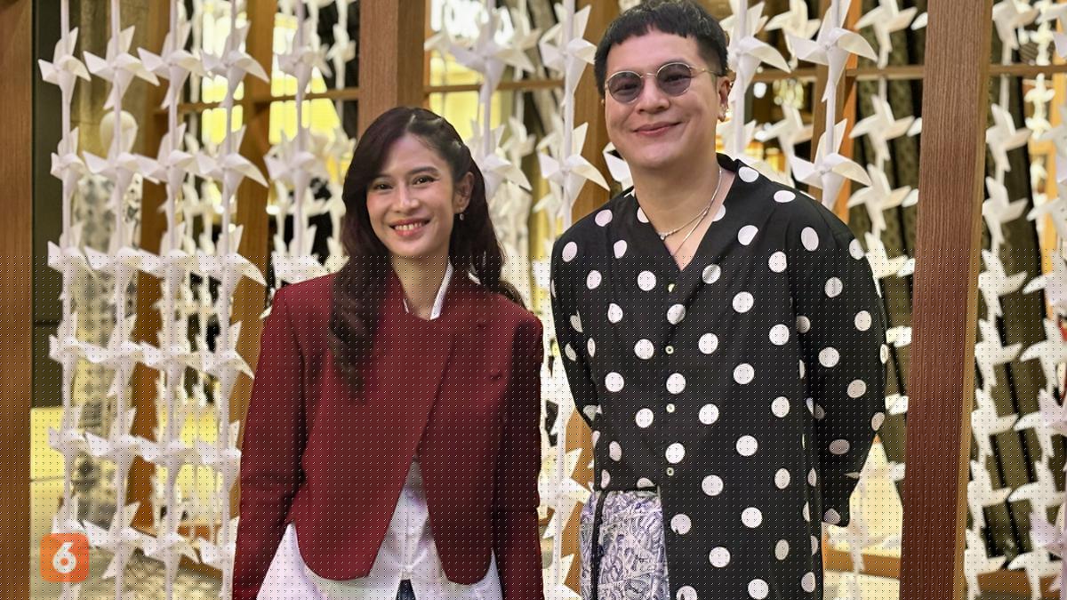 Melihat Karya Wilsen Willim Lebih Dekat di Heritage Reimagined, dari Koleksi Couture hingga Kolaborasi Dian Sastrowardoyo
